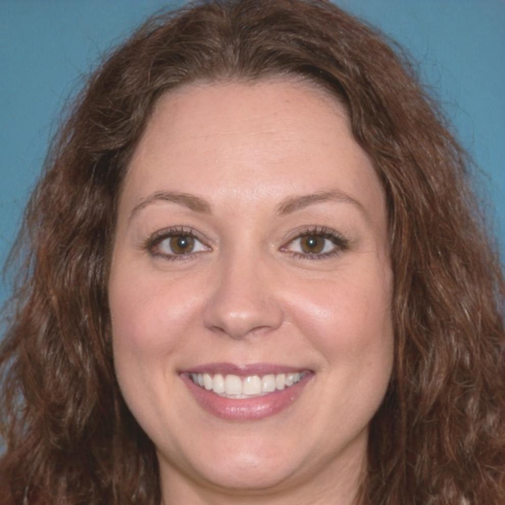 Siobhán O'Doherty, Financial Controller